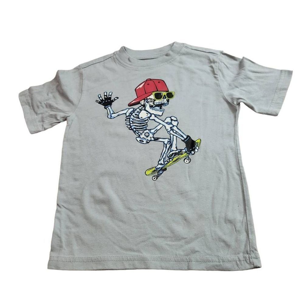 Faded Glory skeleton on skateboard shirt XS4/5